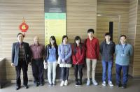 Prof. Fung (1st from left), Prof. Lee (2nd from left), Prof. Kwan (1st from right) and the visiting students